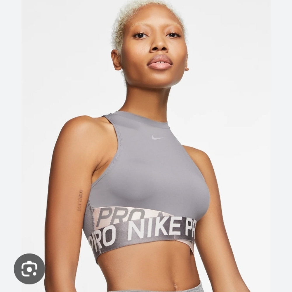 Nike pro intertwist crop bra Medium